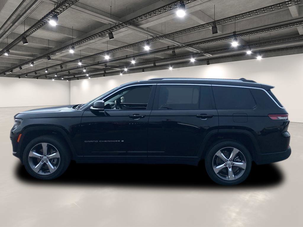 2022 Jeep Grand Cherokee Limited photo 2