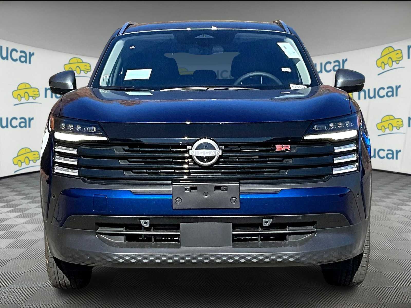 2025 Nissan Kicks SR photo 2