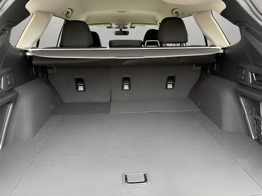 2025 Subaru Outback Premium photo 7