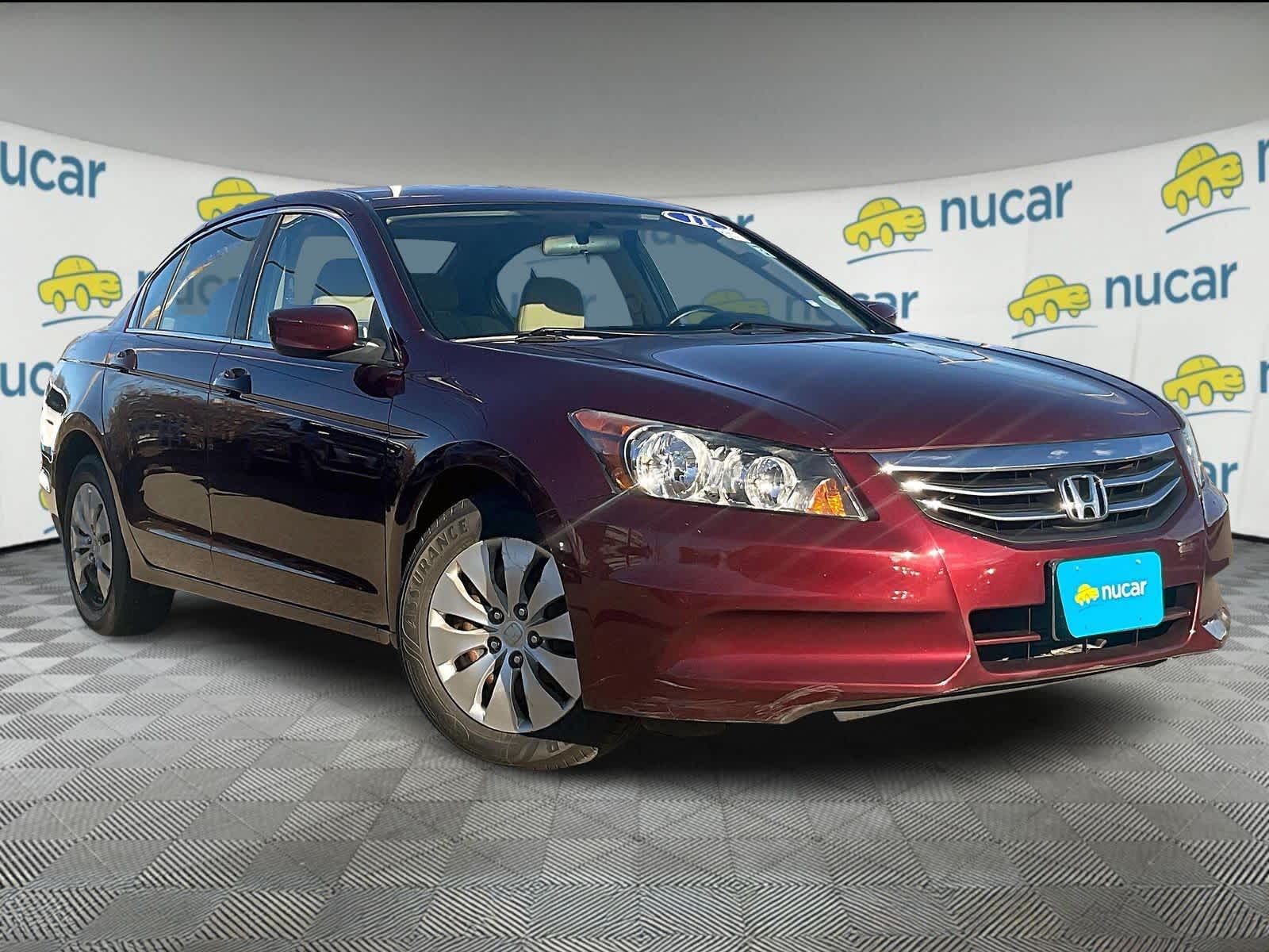 2011 Honda Accord LX's photo