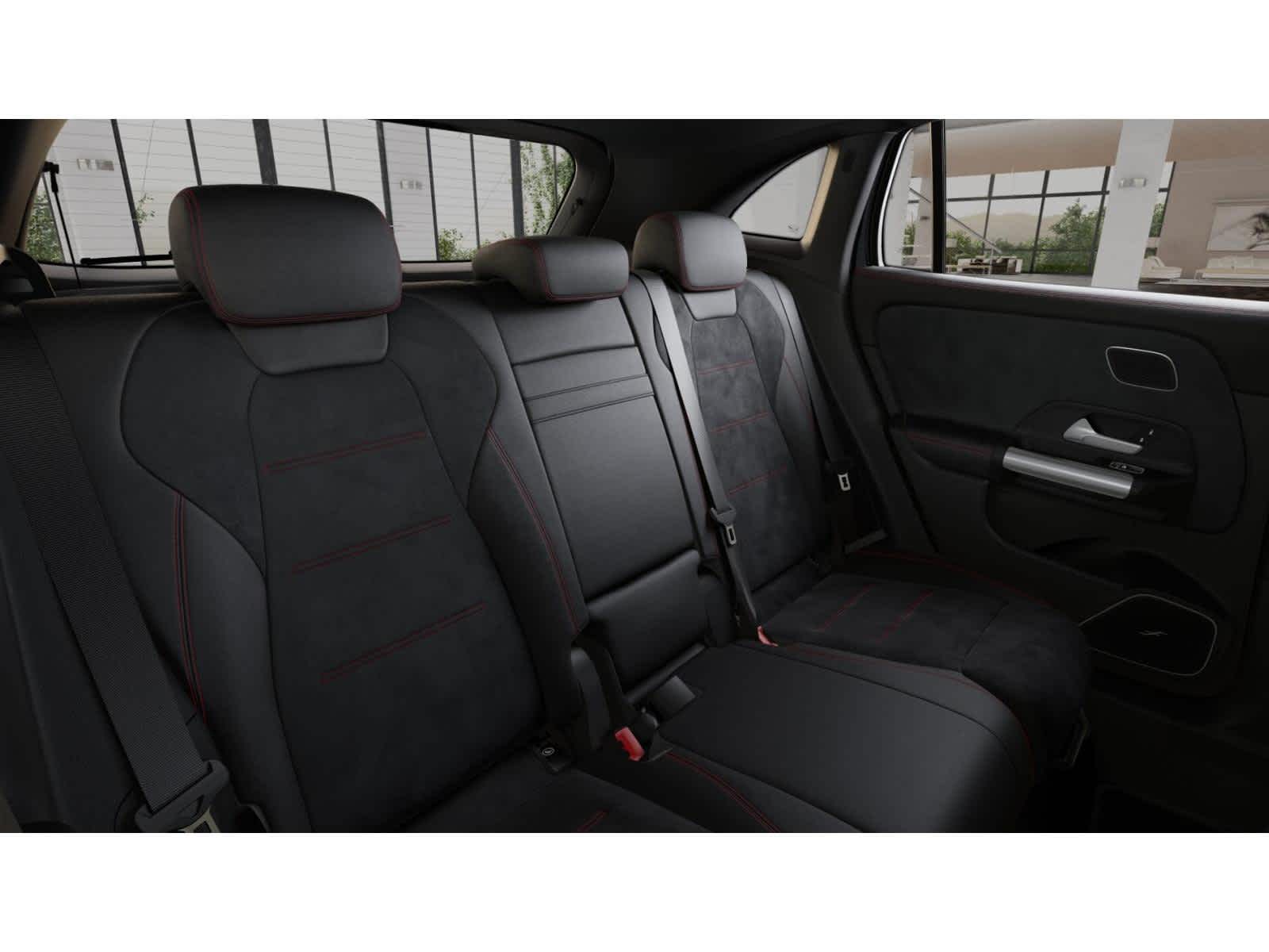 2025 Mercedes Benz GLA 250 photo 4