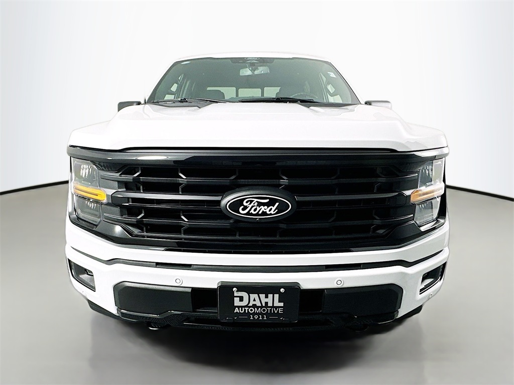 2025 Ford F-150 XLT photo 2