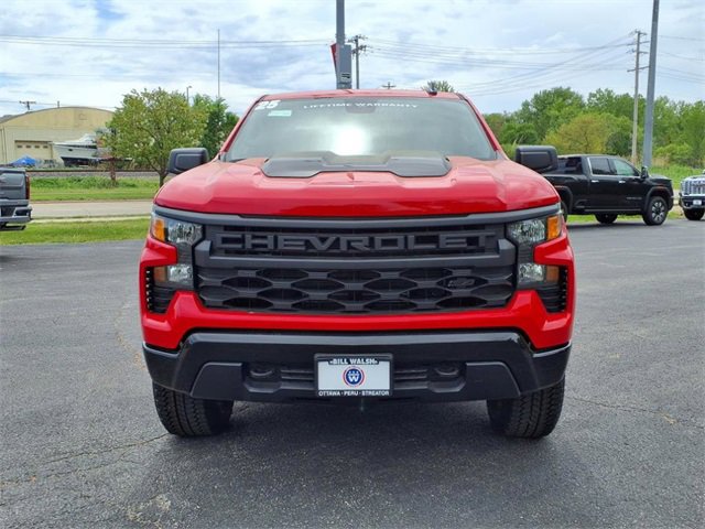 2025 Chevrolet Silverado 1500 Custom Trail Boss photo 2