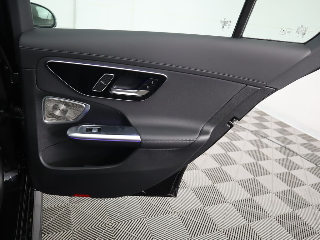 2025 Mercedes Benz C 300 photo 27