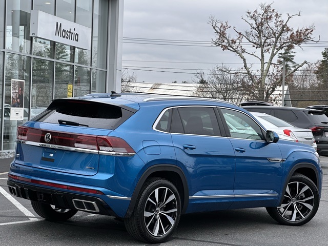 2024 Volkswagen Atlas Cross Sport SEL Premium R-Line photo 3