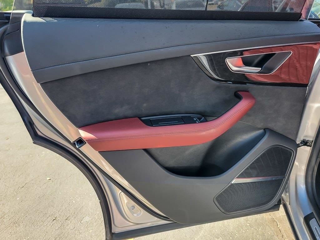2021 Audi SQ8 Prestige photo 19