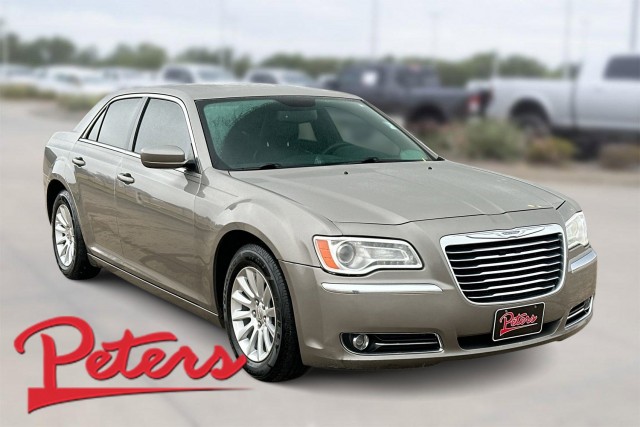 2014 Chrysler 300 Base's photo