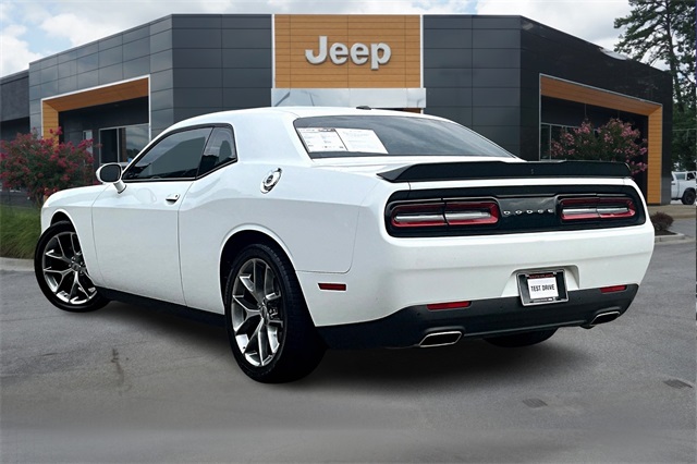 2023 Dodge Challenger GT photo 3