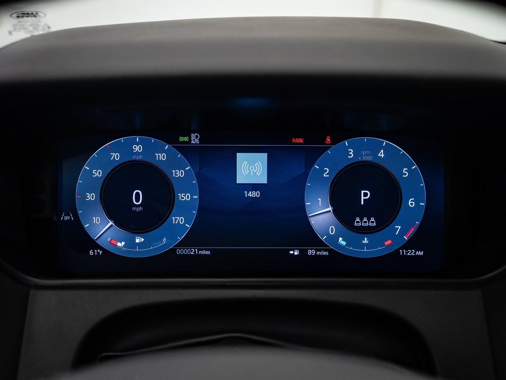 2026 Land Rover Range Rover Velar SE photo 25