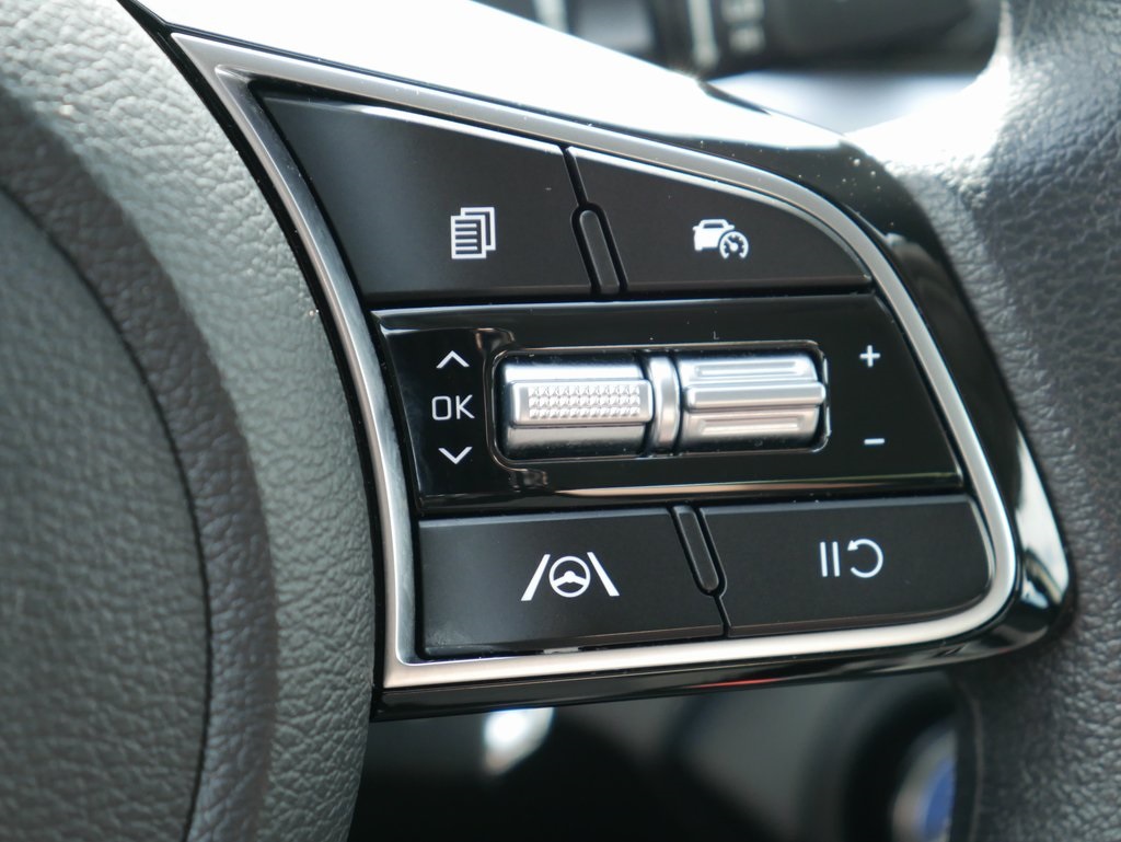 2024 Kia Forte LXS photo 21