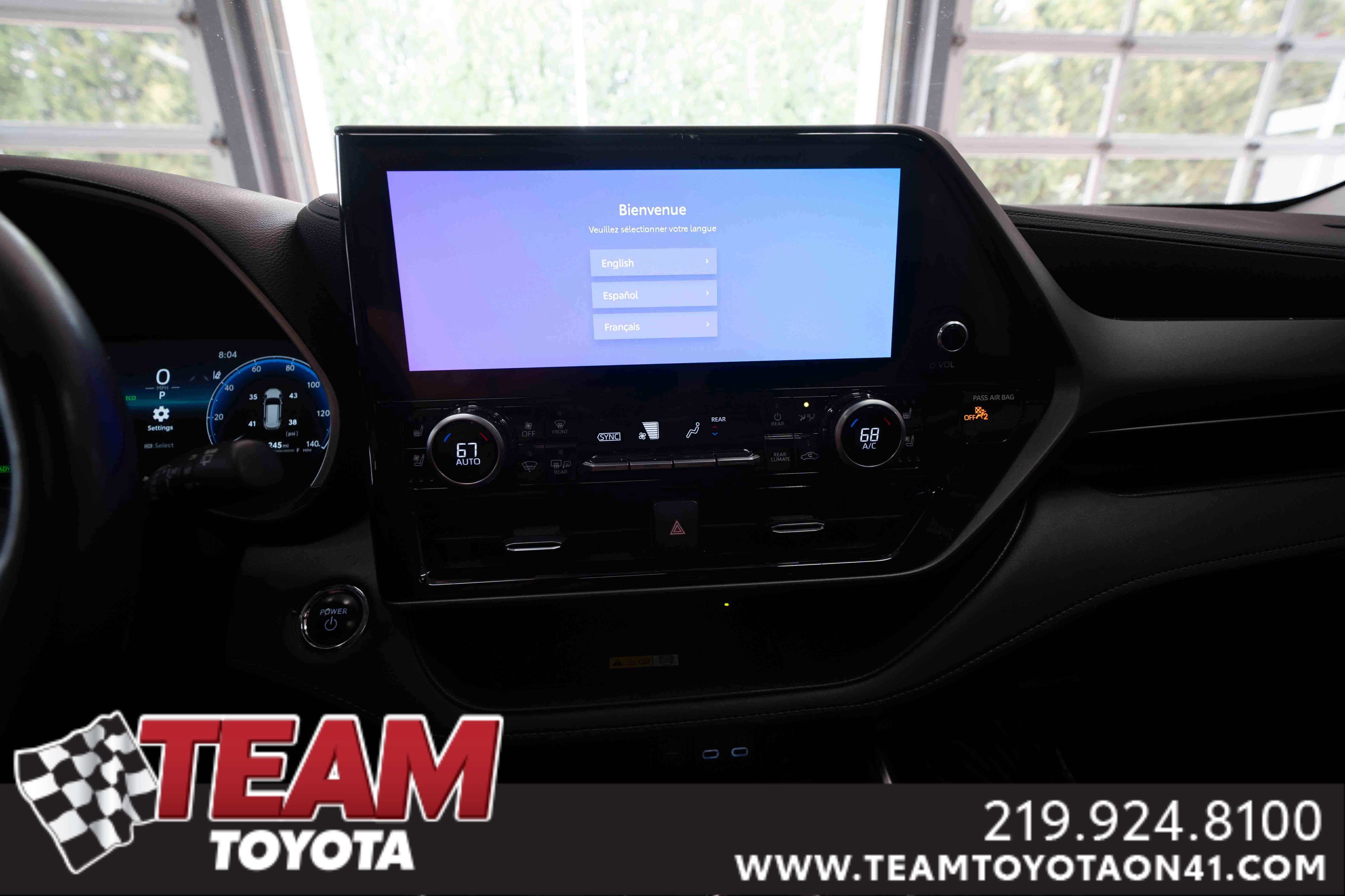 2023 Toyota Highlander Hybrid Limited photo 5