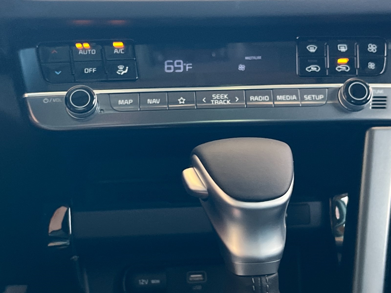 2026 Kia Seltos EX photo 20