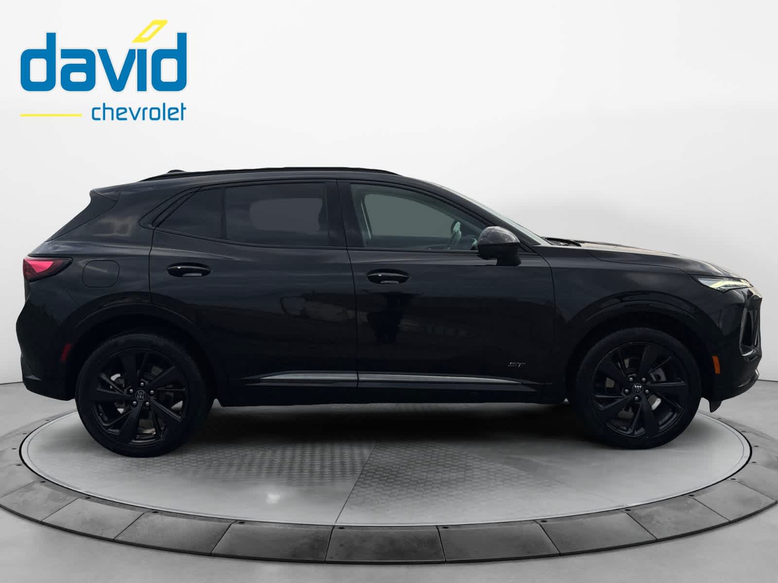 2024 Buick Envision Sport Touring photo 4