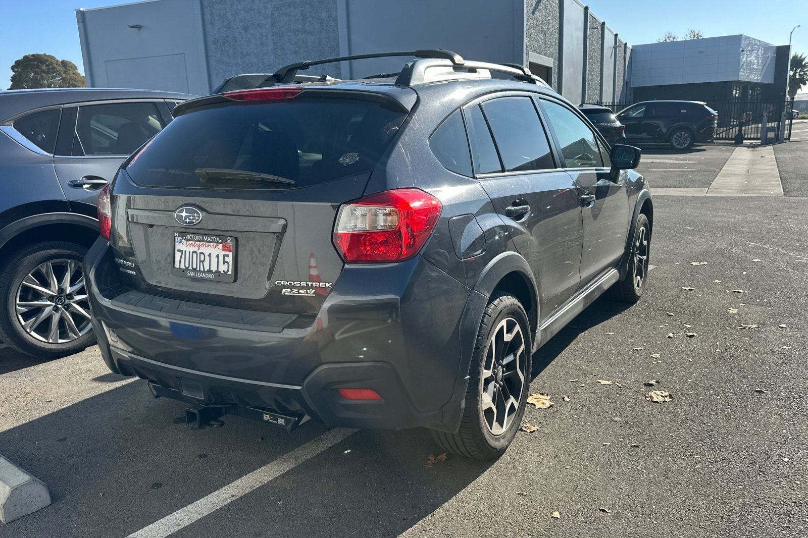 2016 Subaru Crosstrek 2.0i Premium photo 3