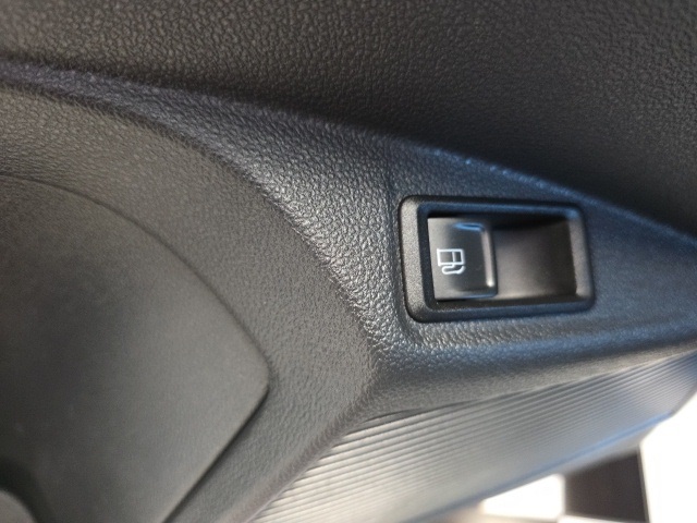 2023 Volkswagen Taos SEL photo 15