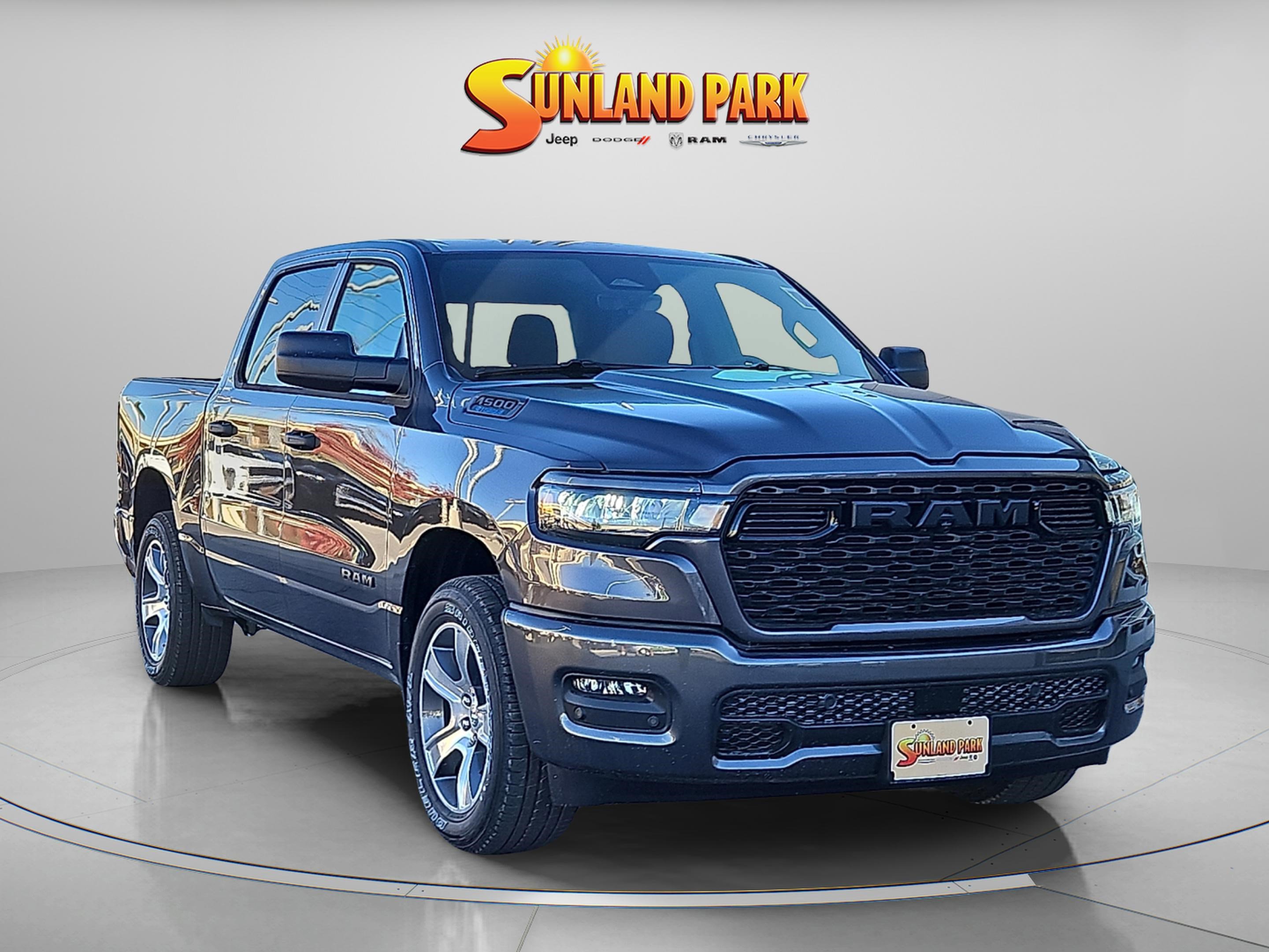 2025 RAM Ram 1500 Pickup Tradesman's photo