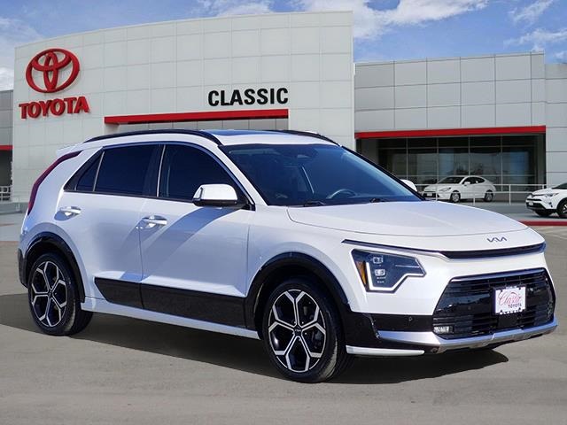 2023 Kia Niro SX Touring's photo