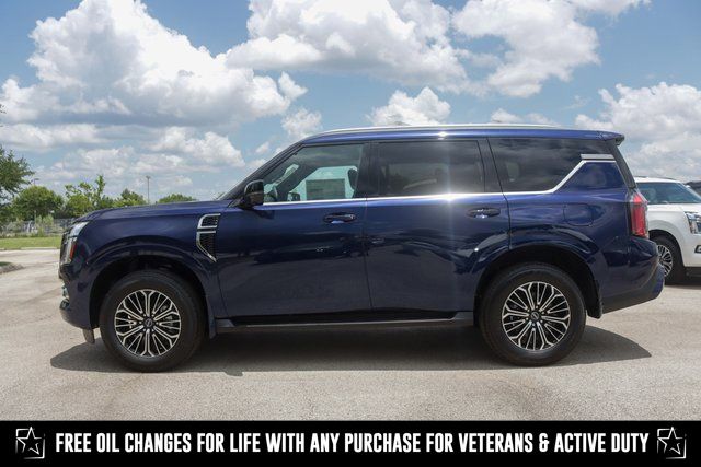 2025 Nissan Armada Platinum photo 2