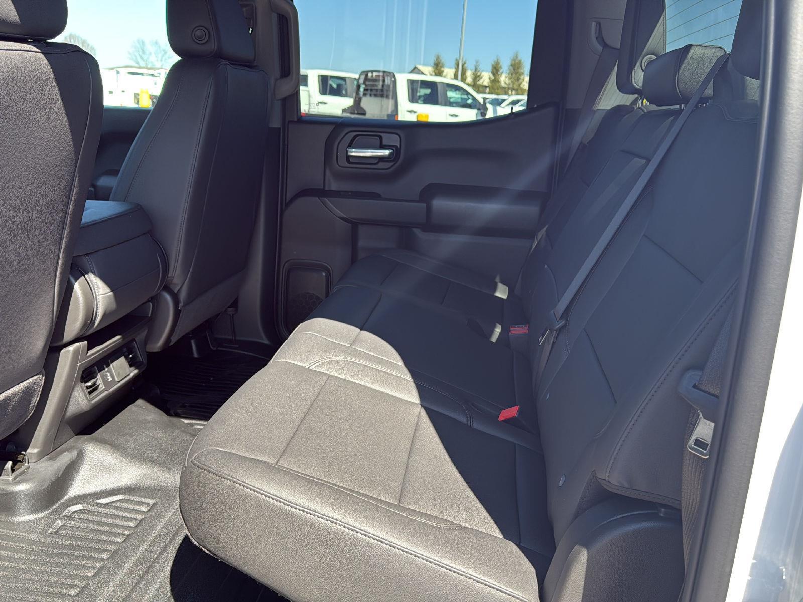 2025 Chevrolet Silverado 1500 photo 8