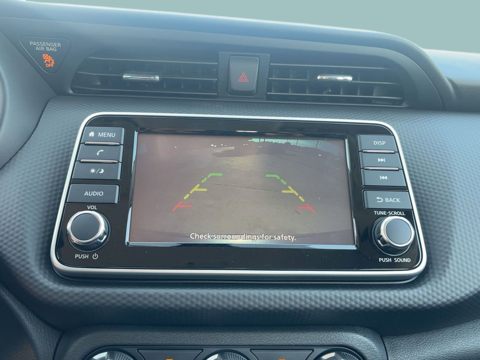 2025 Nissan Kicks Play S photo 22