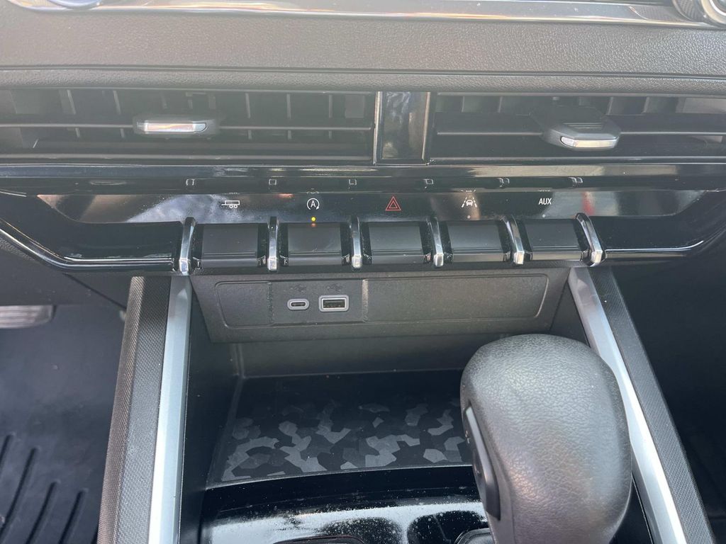 2023 Chevrolet Colorado Work Truck photo 21