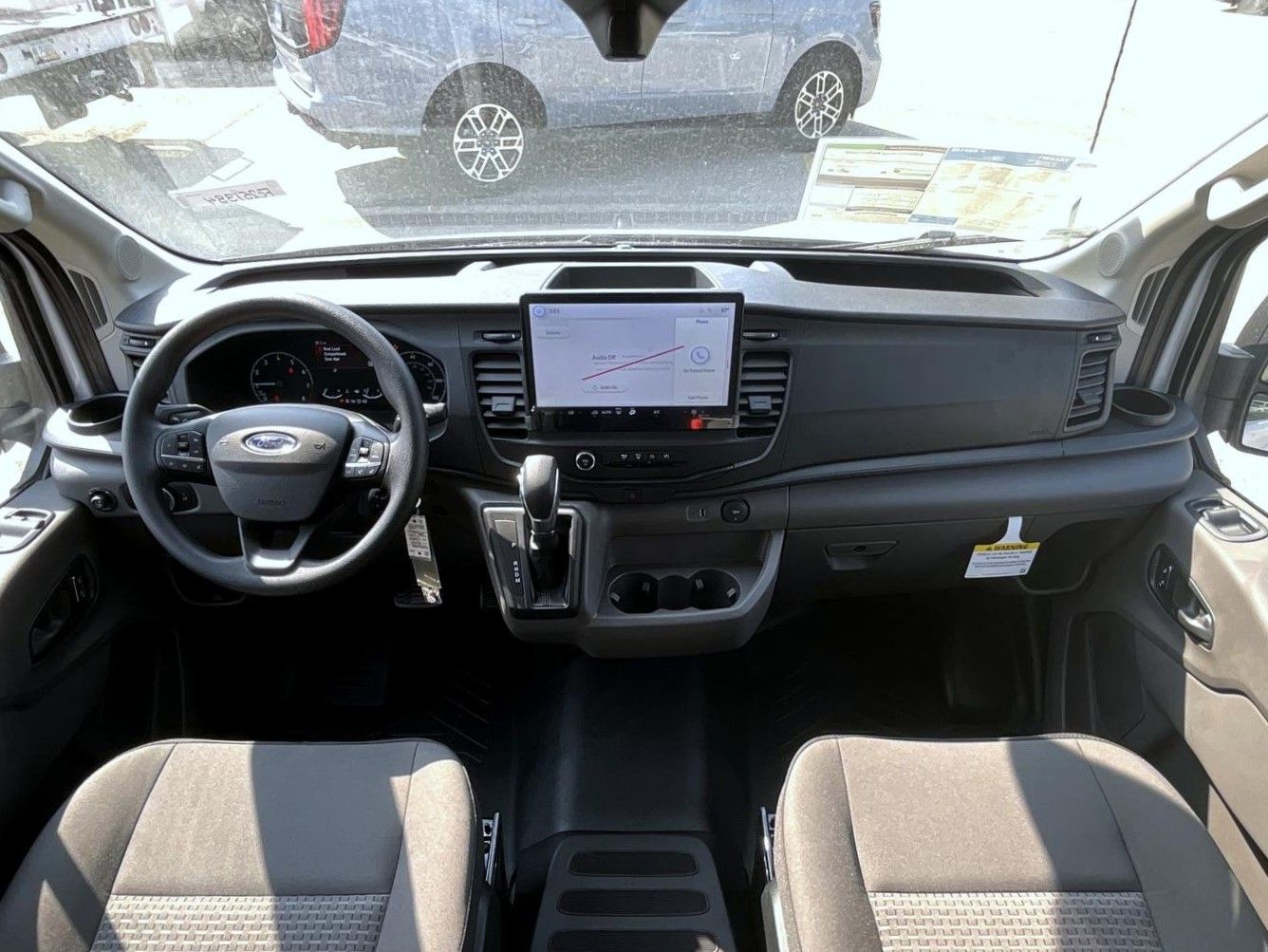 2025 Ford Transit Cargo photo 10
