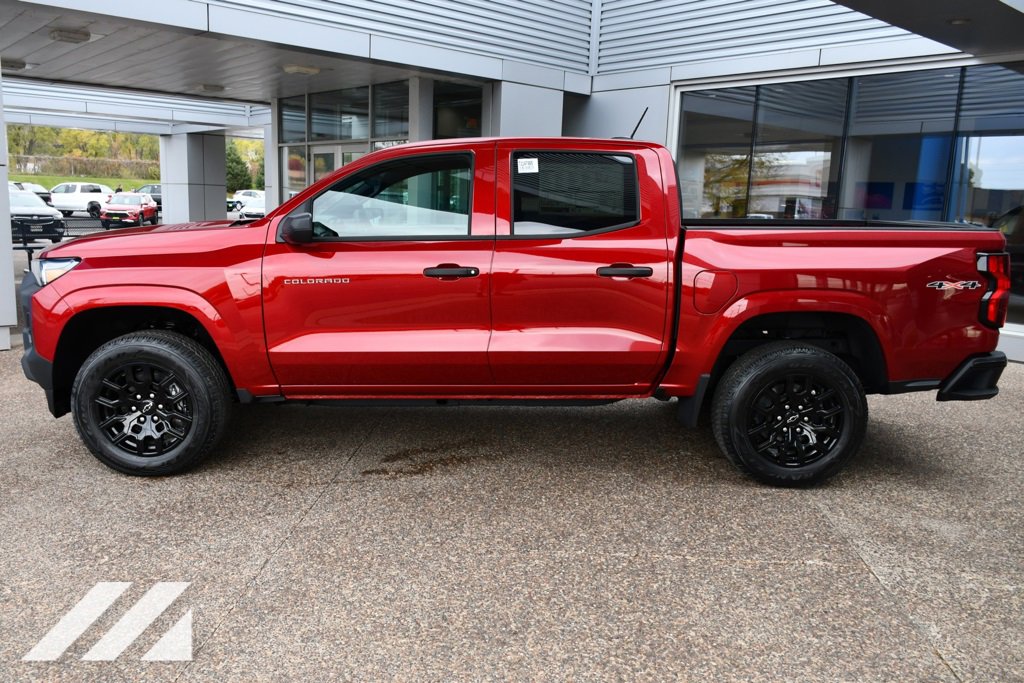 2026 Chevrolet Colorado Work Truck photo 3