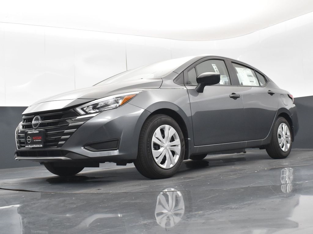 2025 Nissan Versa 1.6 S photo 31