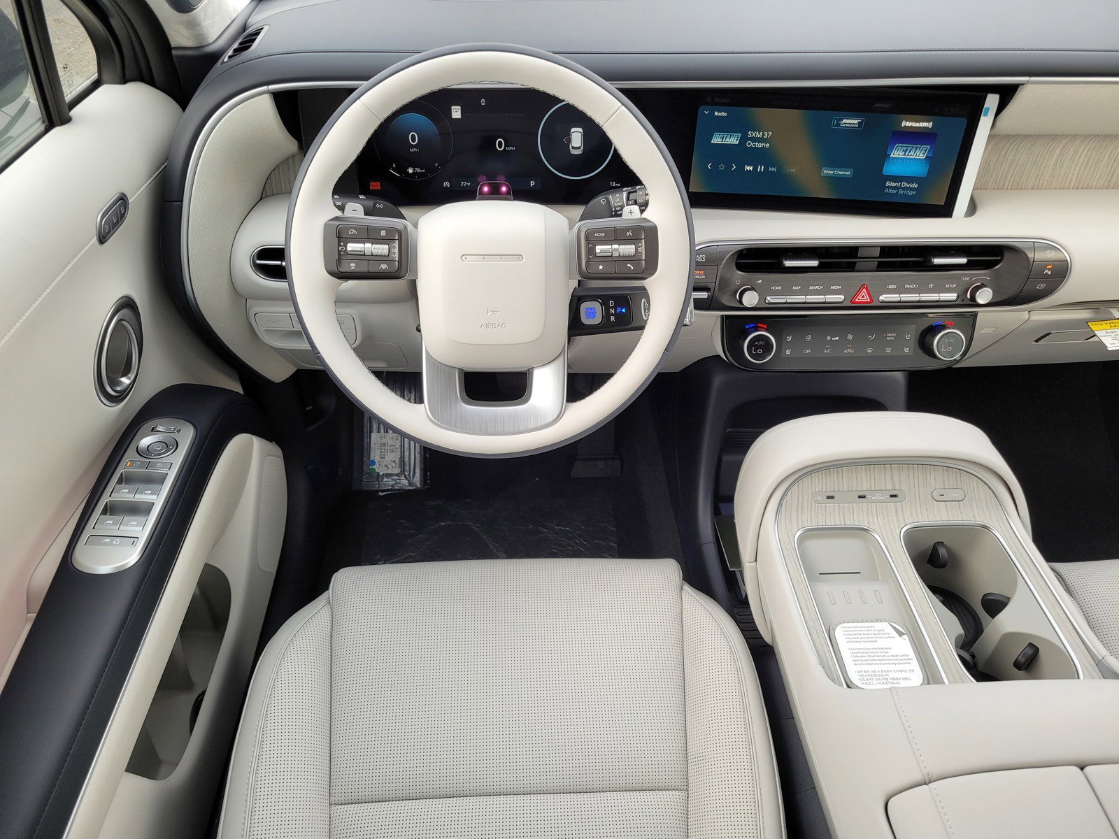 2026 Hyundai Palisade Calligraphy photo 3