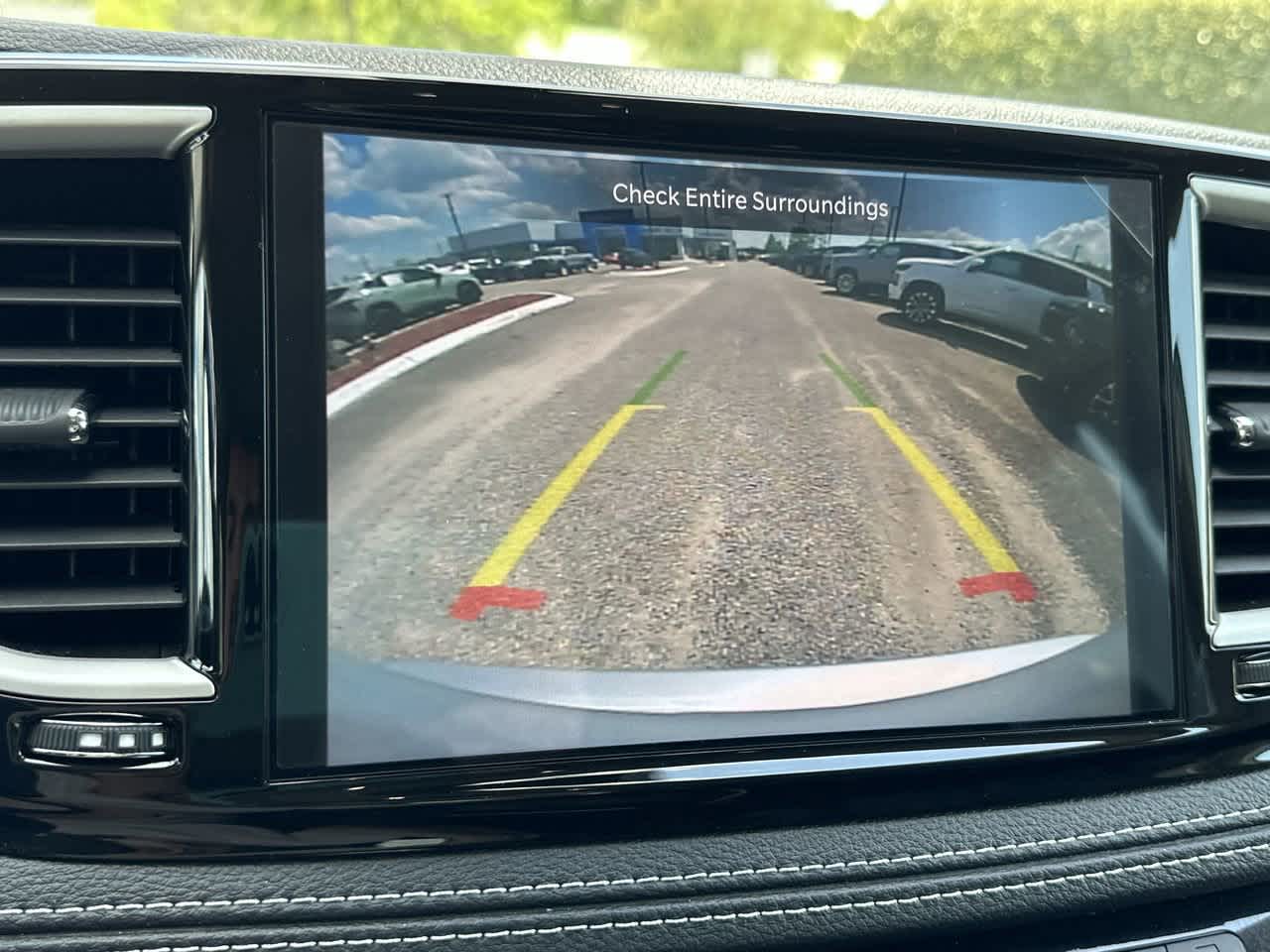 2023 Chrysler Pacifica Touring L photo 45