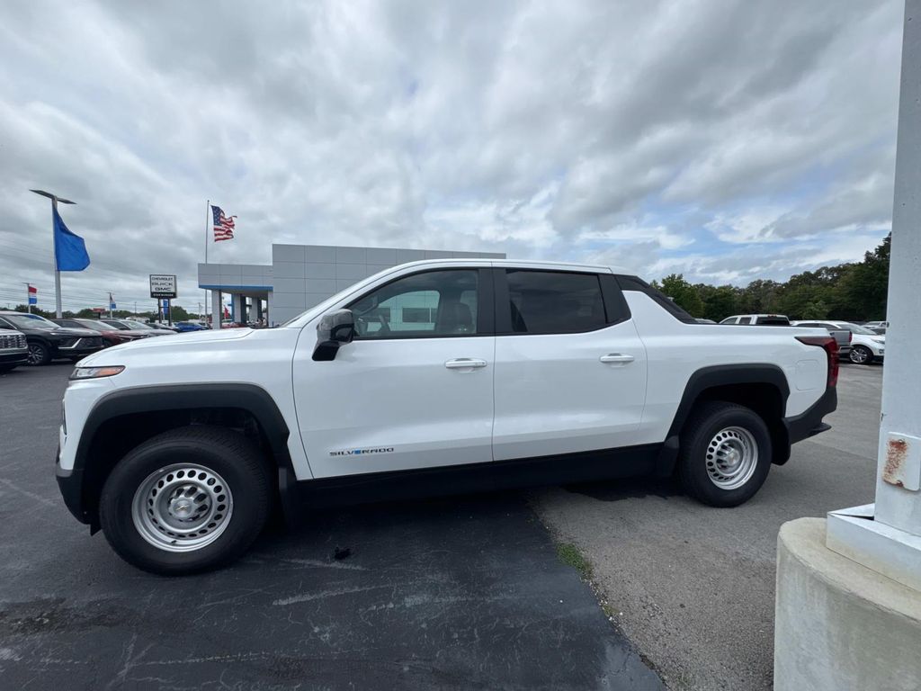 2025 Chevrolet Silverado EV Work Truck photo 4