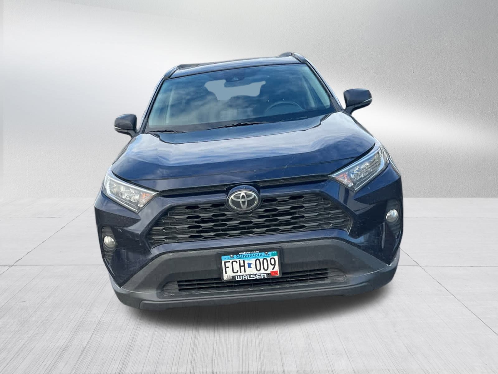 Certified 2019 Toyota RAV4 XLE with VIN 2T3P1RFV9KW063423 for sale in Golden Valley, Minnesota
