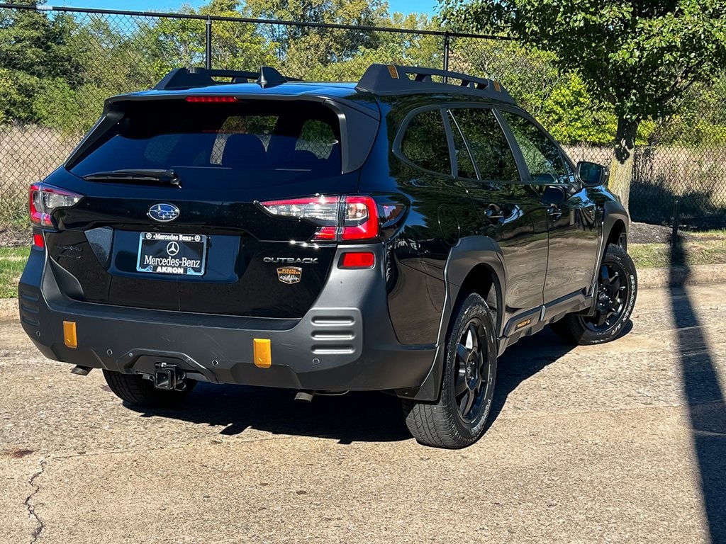 2022 Subaru Outback Wilderness photo 2