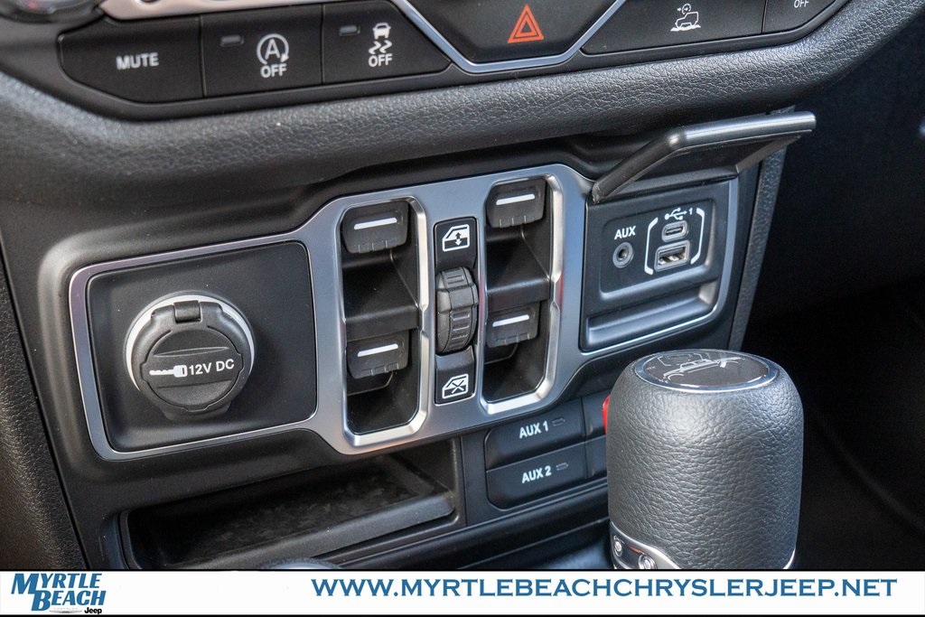 2025 Jeep Gladiator Sport photo 22