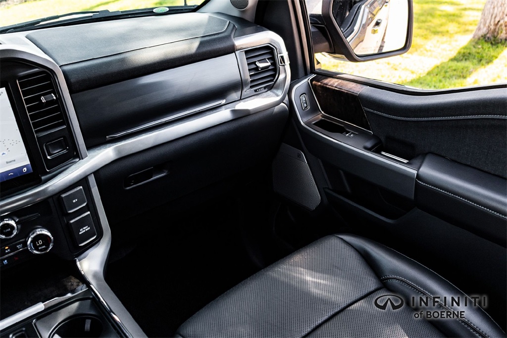 2021 Ford F-150 Lariat photo 26