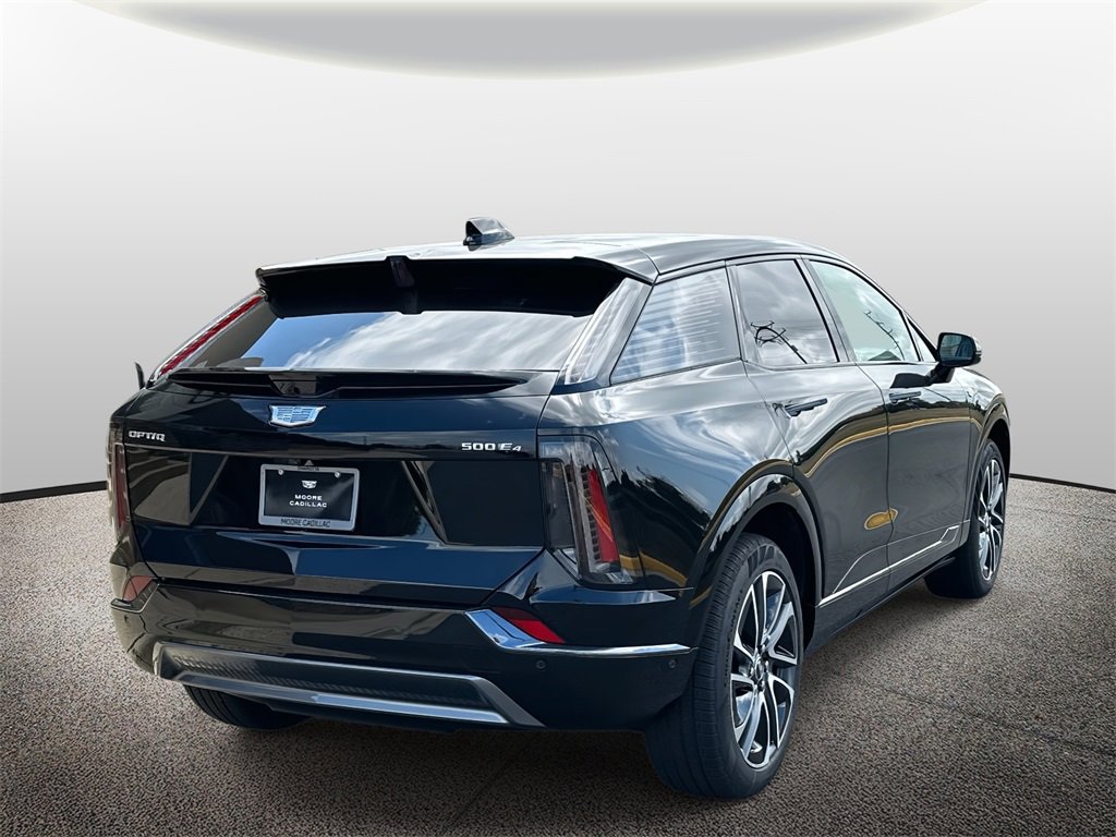 2025 Cadillac Optiq Sport photo 2
