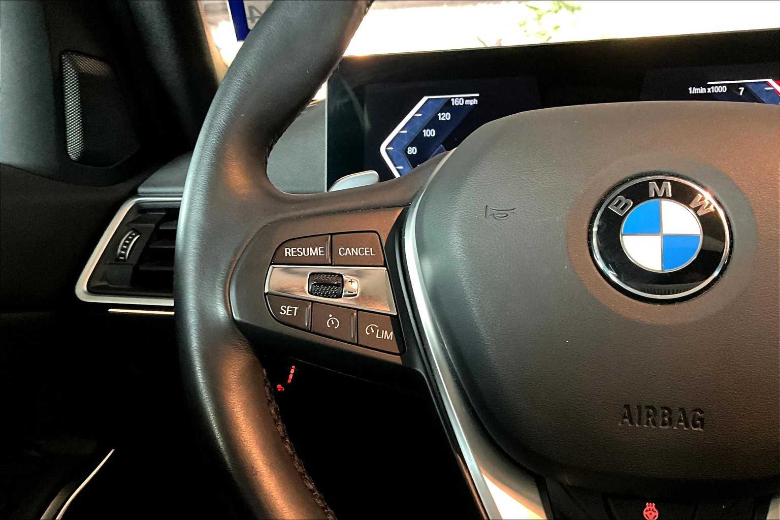 2023 Bmw 330i photo 21