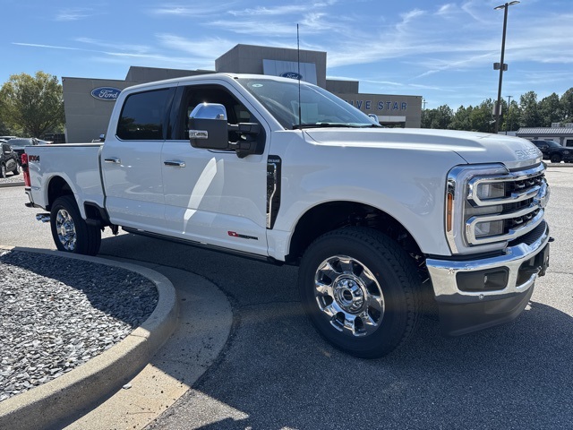 2026 Ford F-350 King Ranch photo 2