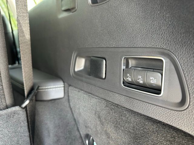 2025 Mercedes Benz GLS 450 4MATIC photo 42