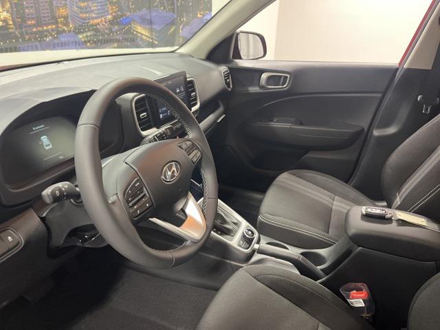 2026 Hyundai Venue SEL photo 10