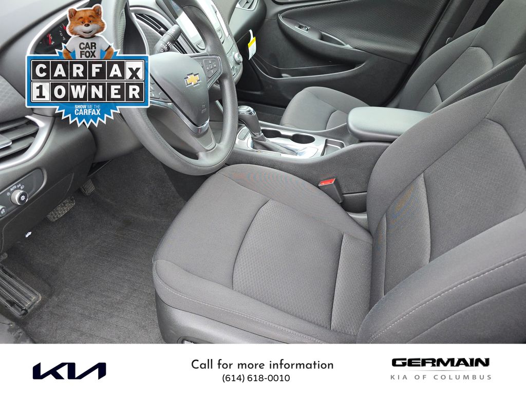 2020 Chevrolet Malibu LS photo 14