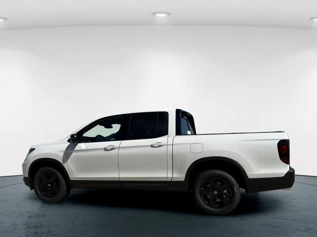 2025 Honda Ridgeline Black Edition photo 4