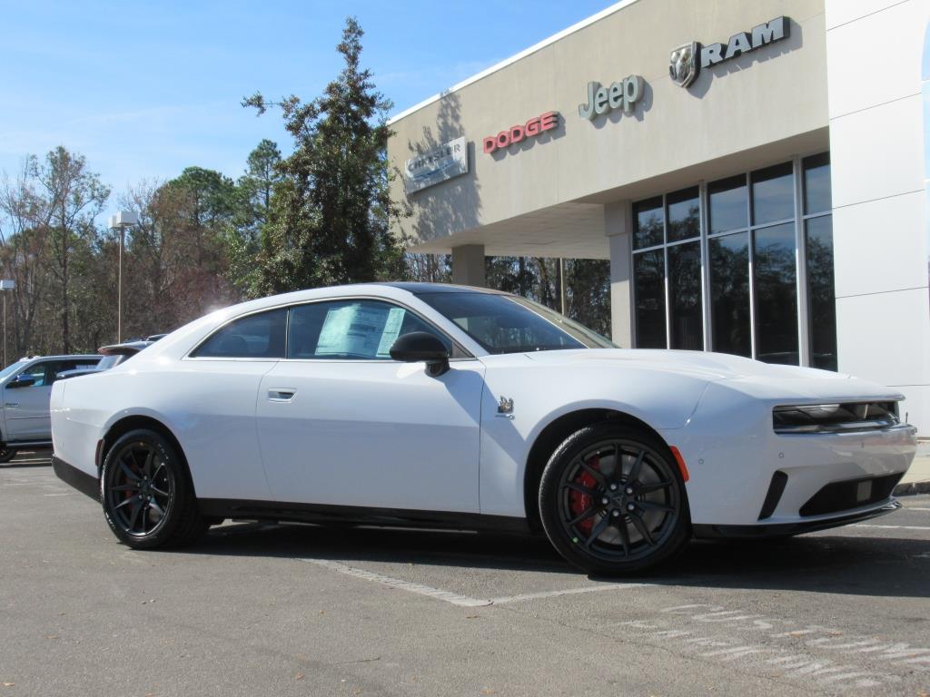 2024 Dodge Charger R/T Scat Pack photo 2