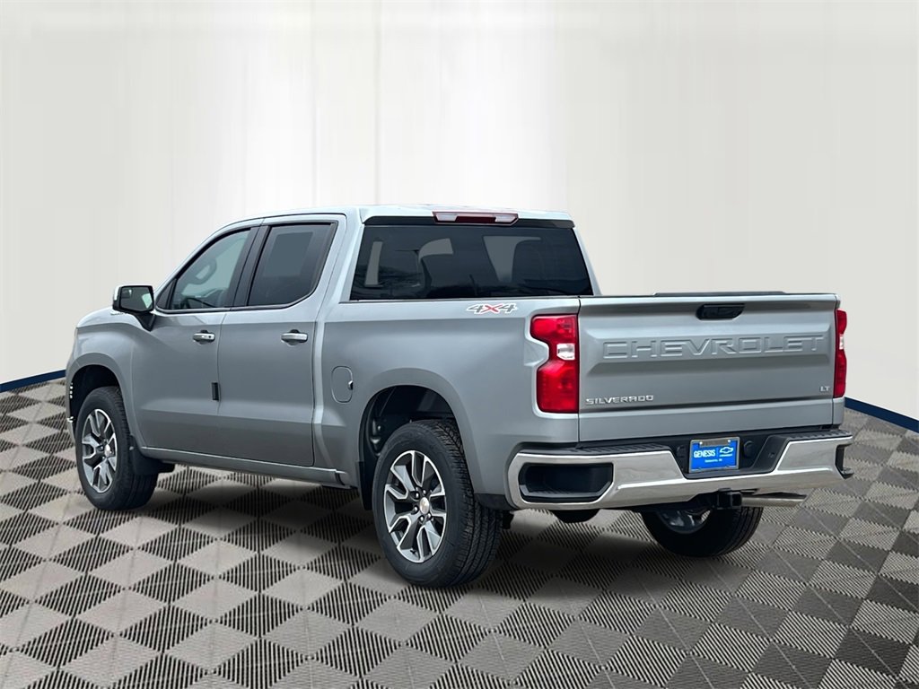 2026 Chevrolet Silverado 1500 LT photo 4