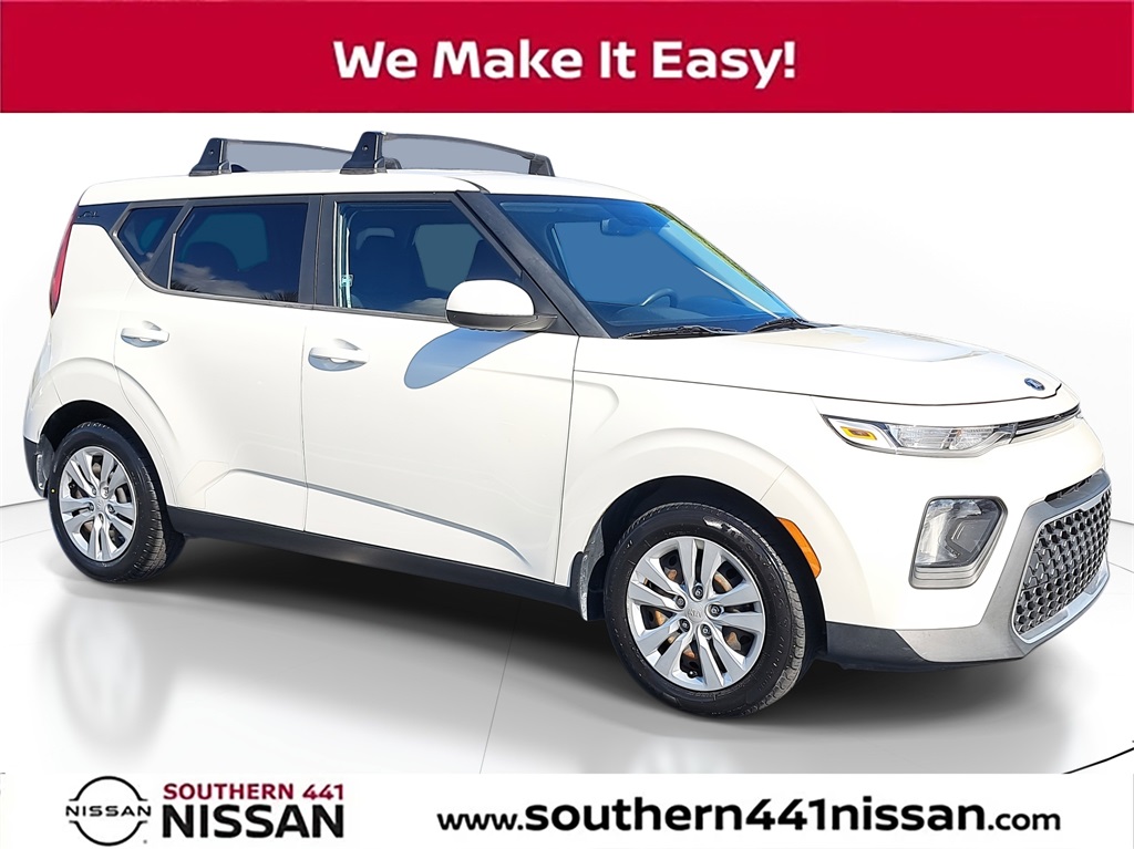 2021 Kia Soul LX's photo