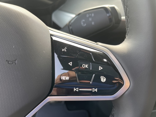 2025 Volkswagen ID. Buzz Pro Plus photo 26
