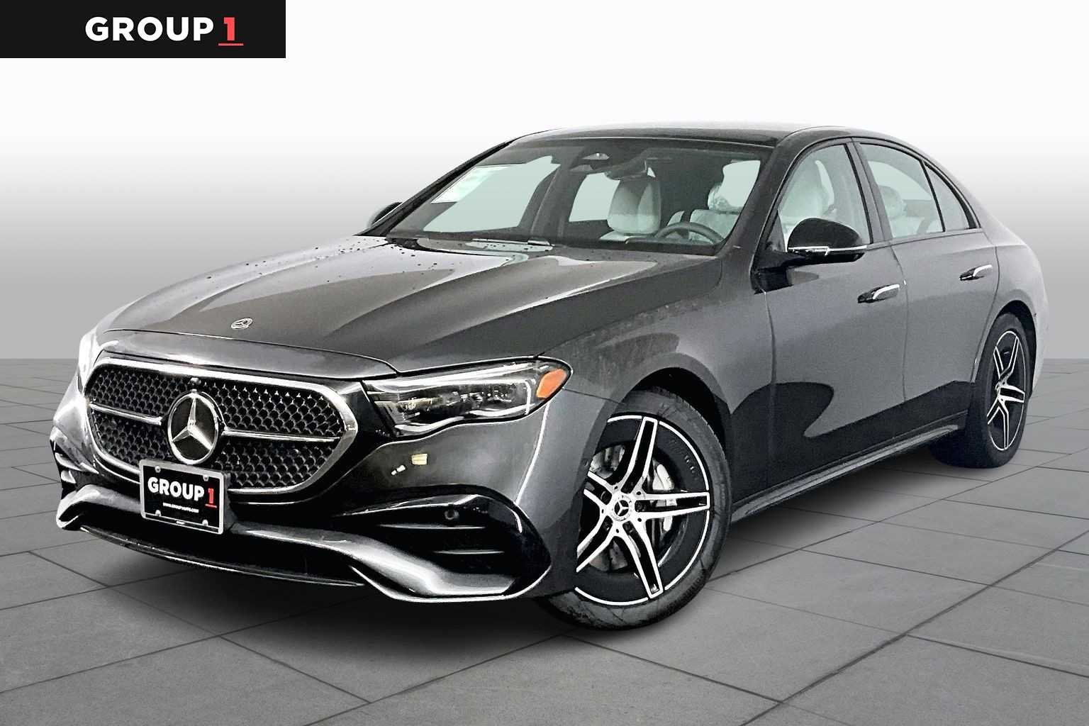 2026 Mercedes-Benz E-Class E450's photo