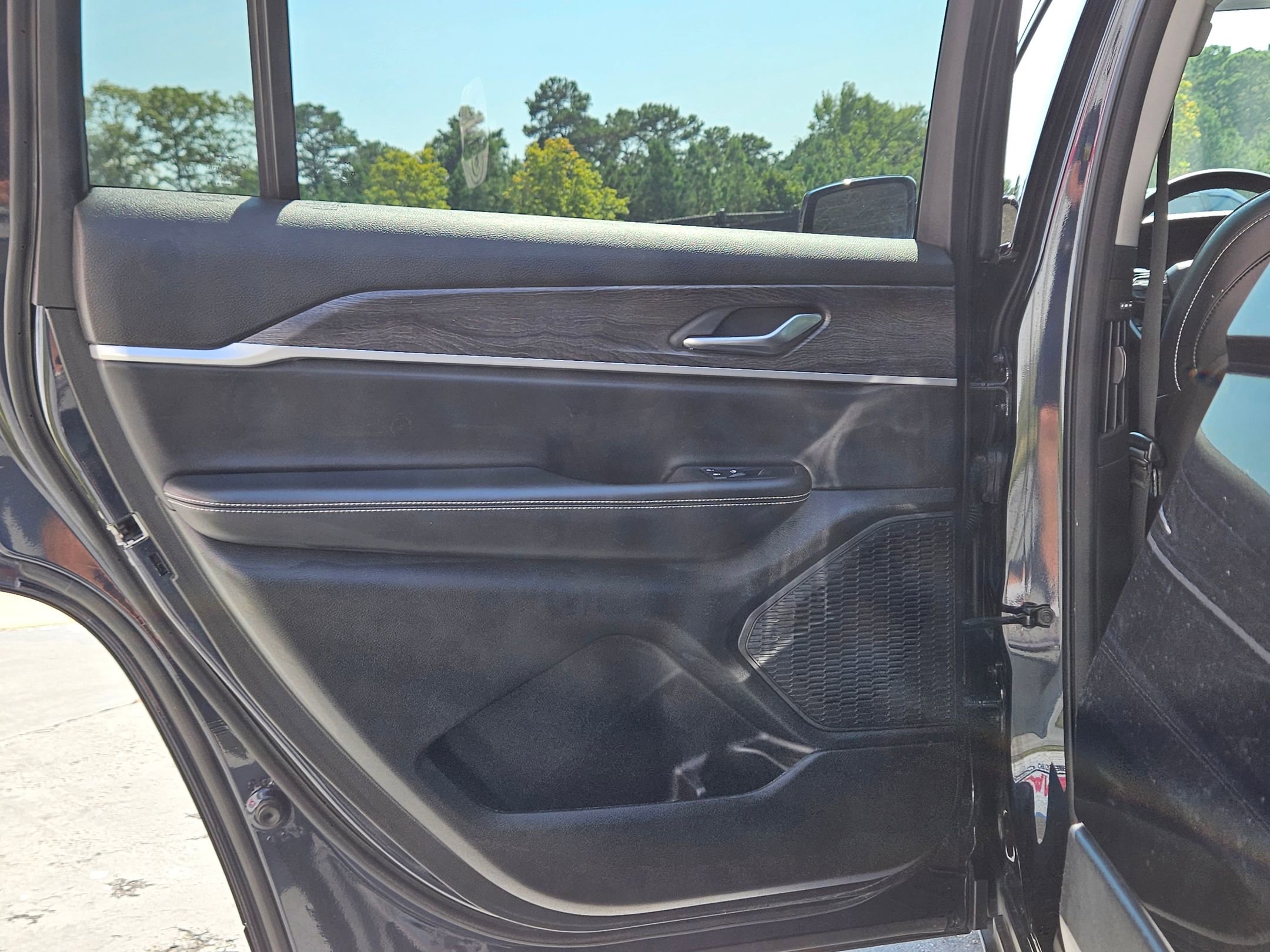 2023 Jeep Grand Cherokee Limited photo 22