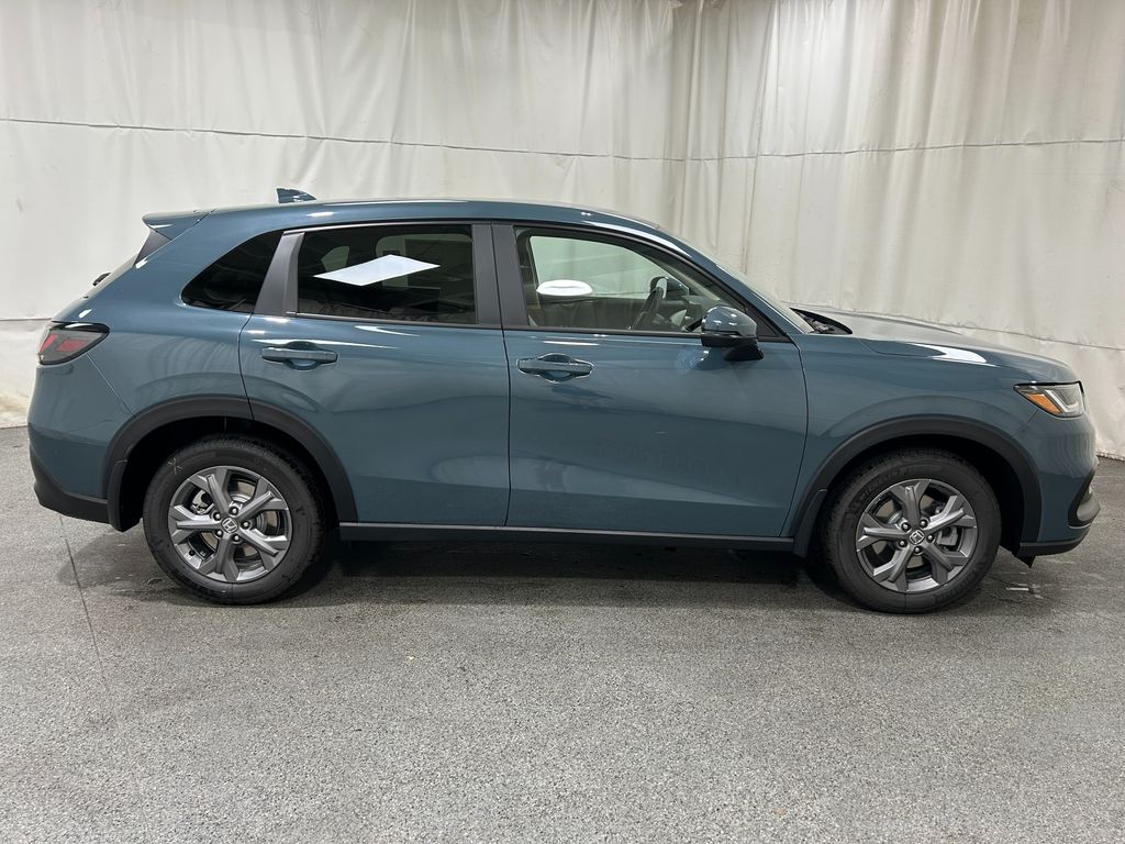 2026 Honda HR-V LX photo 7