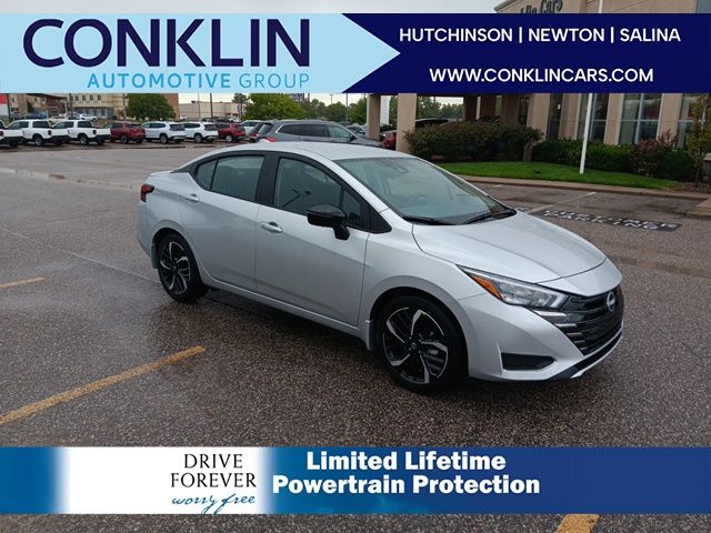 2025 Nissan Versa Sedan SR